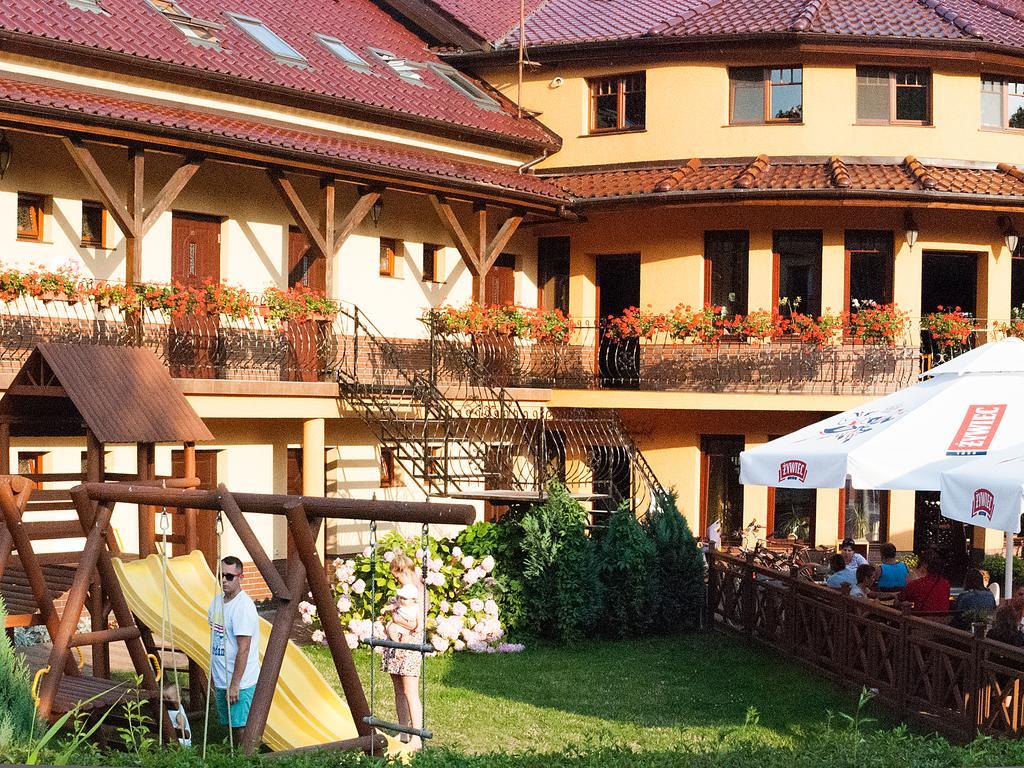 Sloneczny Dwor Bed & Breakfast Krynica Morska Exterior photo
